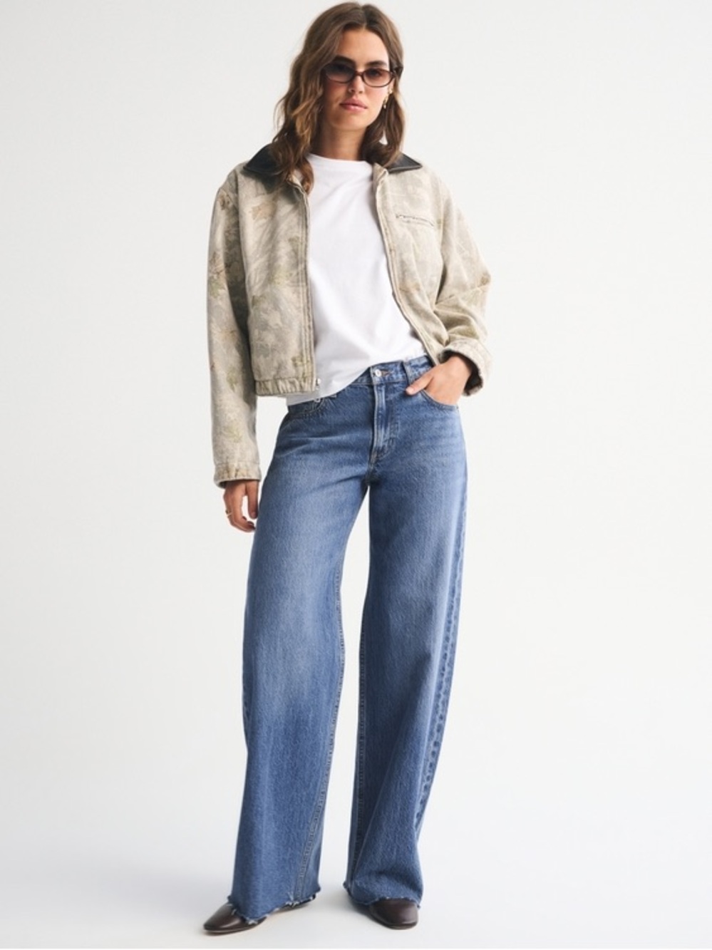 Abercrombie curve love loose High-Rise Blue Women Jeans size 27/4R